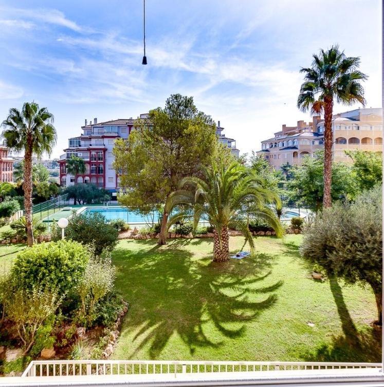 Appartement Torre La Mata Torrevieja Bagian luar foto